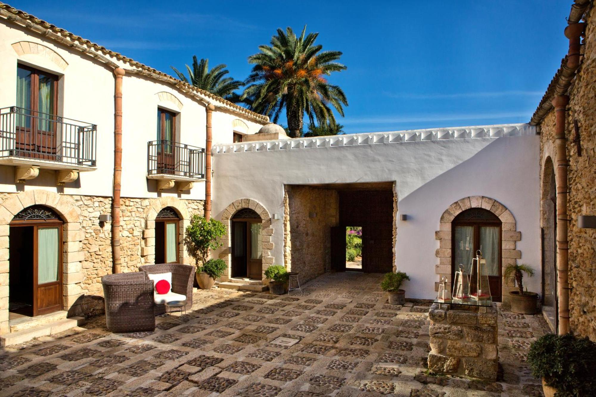 Il Baglio Della Luna Relais By Le Dhome Sicily Balestrate Eksteriør billede
