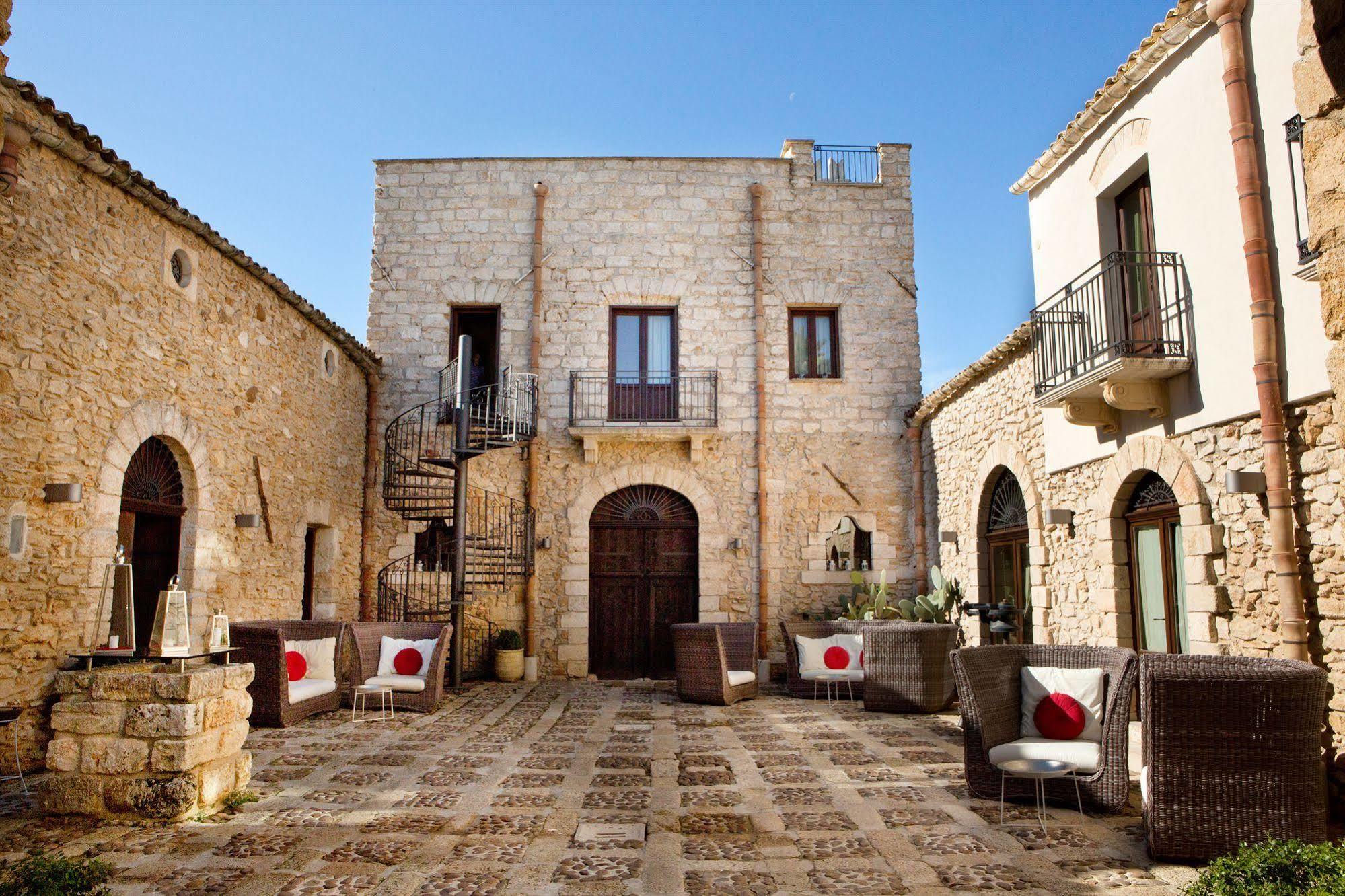 Il Baglio Della Luna Relais By Le Dhome Sicily Balestrate Eksteriør billede