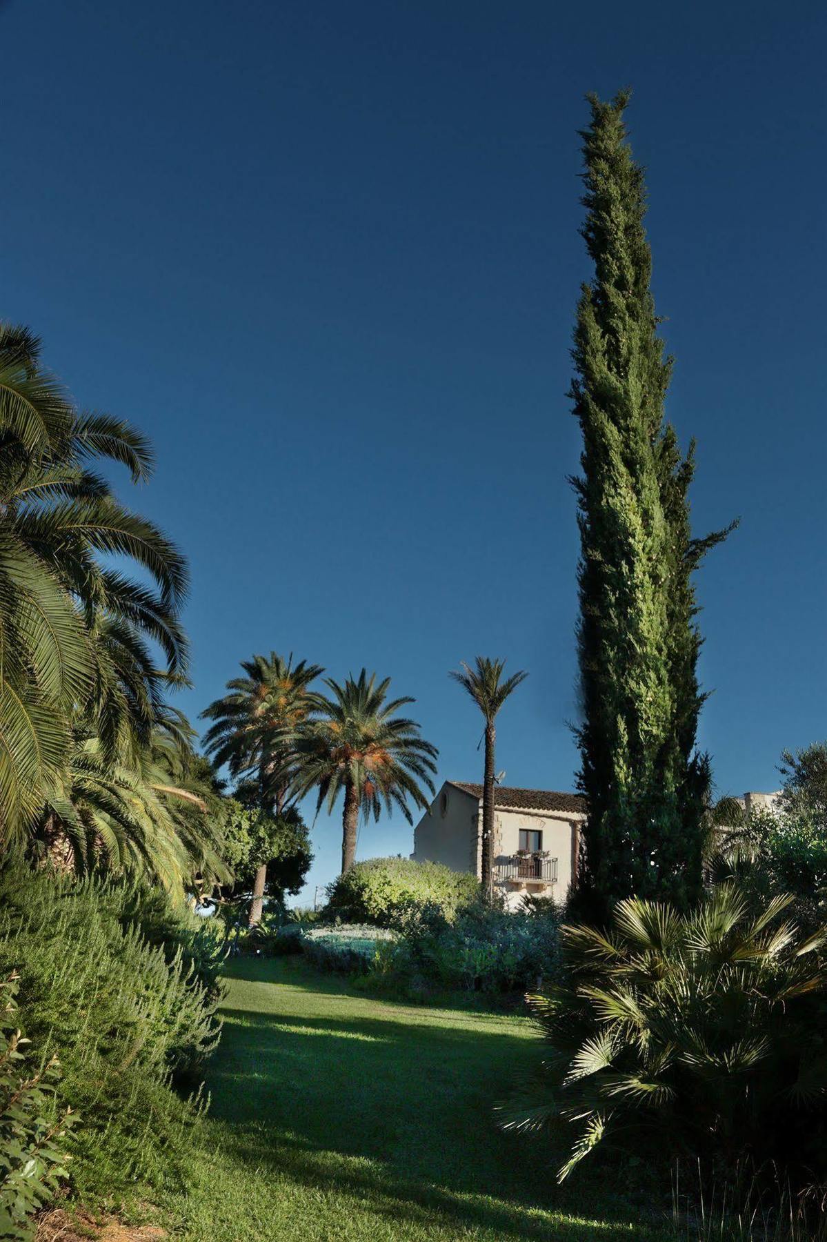 Il Baglio Della Luna Relais By Le Dhome Sicily Balestrate Eksteriør billede